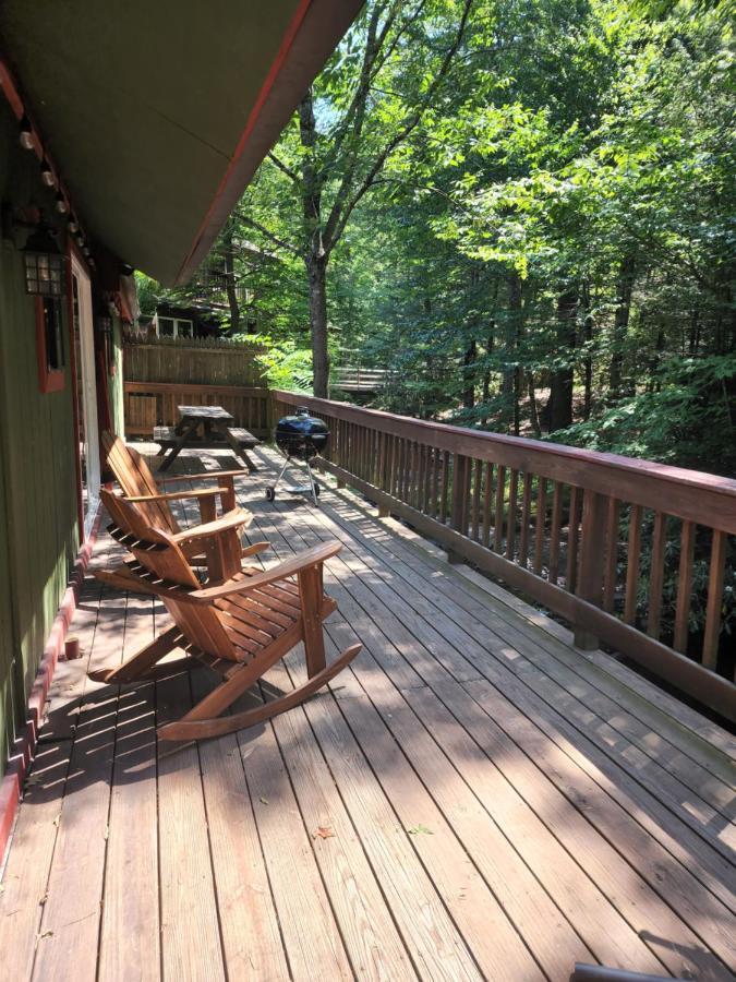 Magnolia Streamside Resort Canadensis Exterior foto