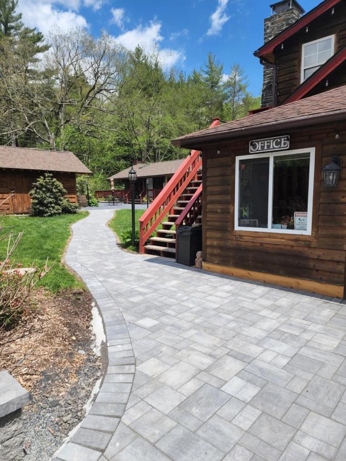 Magnolia Streamside Resort Canadensis Exterior foto