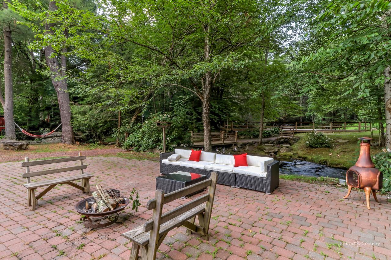 Magnolia Streamside Resort Canadensis Exterior foto